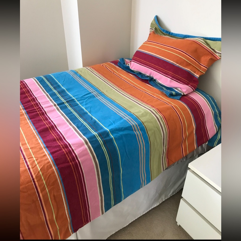 PBTeen Twin XL Duvet & Sham - Picture 2 of 3